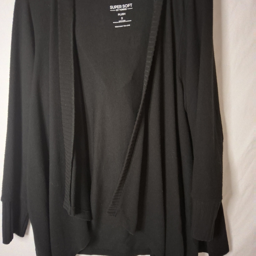 Torrid Black Open-Front Cardigan